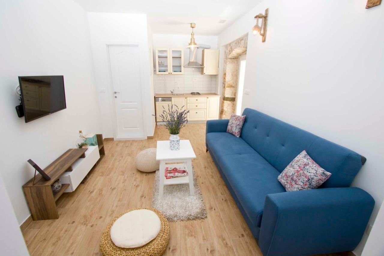Rustica Apartment