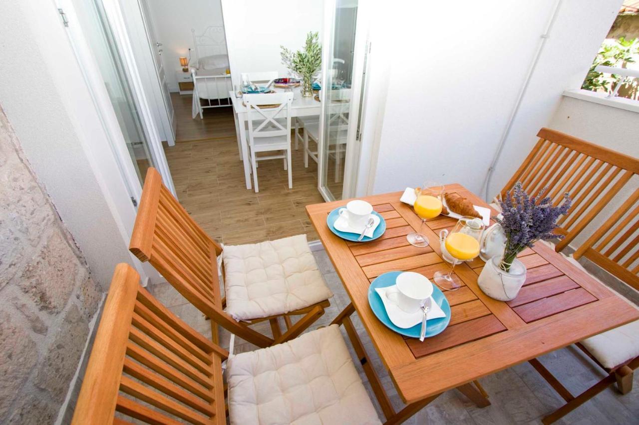 Rustica Apartment