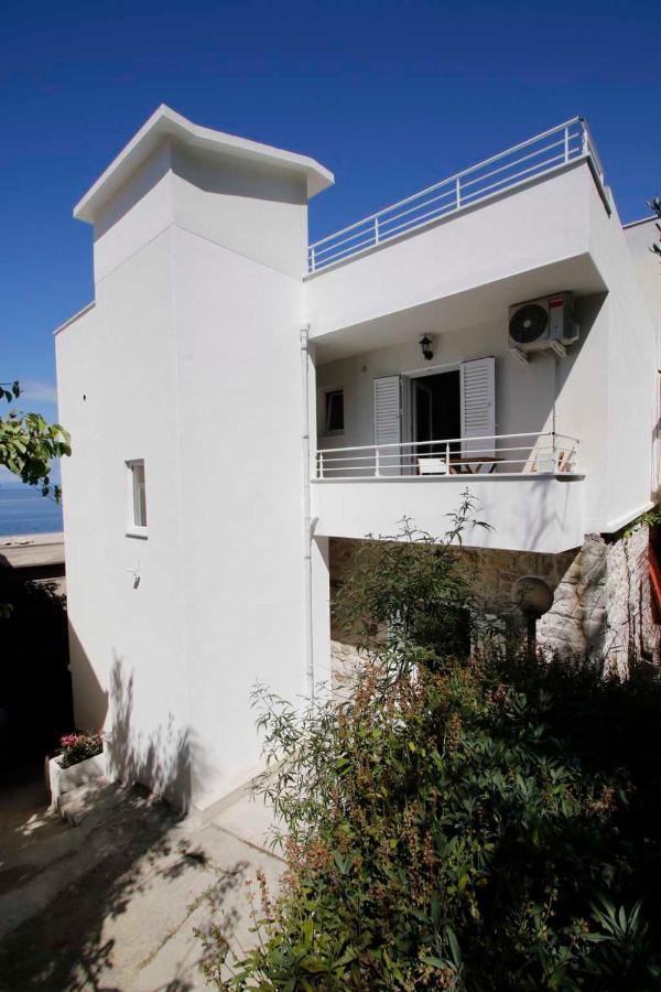 Rustica Apartment